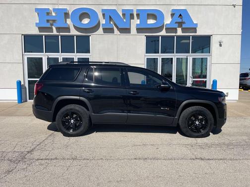 2021 GMC Acadia AWD AT4