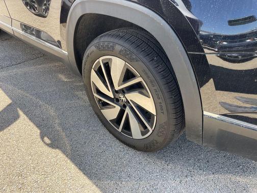 2024 Volkswagen Atlas 2.0T SEL
