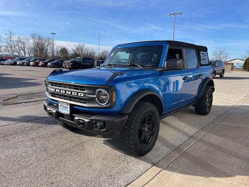 2024 Ford Bronco Black Diamond