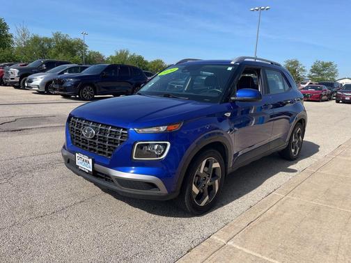 Intense Blue 2024 Hyundai VENUE Limited