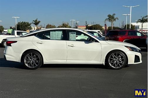 2023 Nissan Altima 2.0 SR