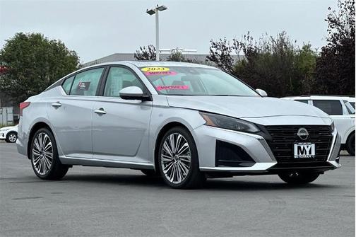2023 Nissan Altima 2.5 SL