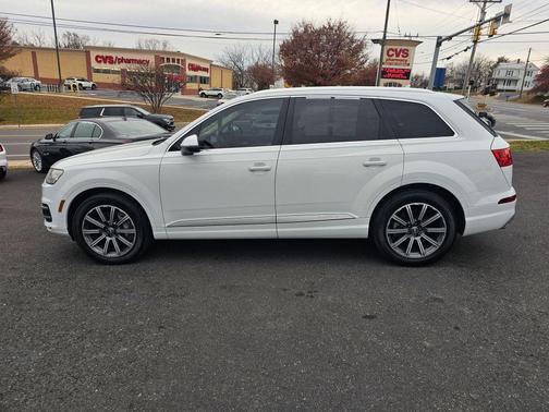 2017 Audi Q7 3.0T Premium