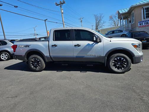 2018 Nissan Titan PRO-4X