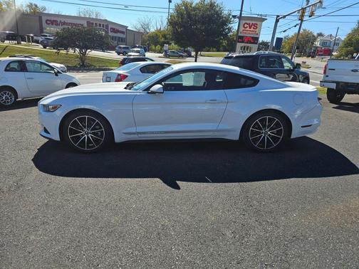 2016 Ford Mustang EcoBoost