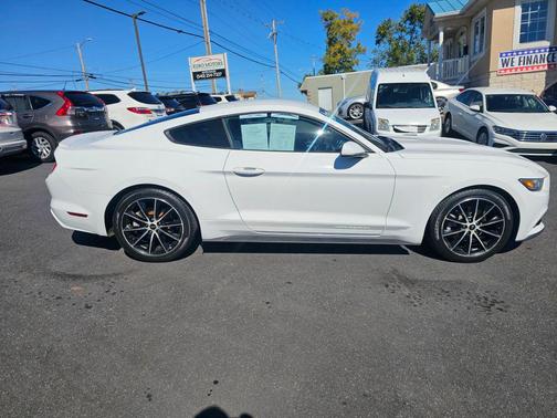2016 Ford Mustang EcoBoost