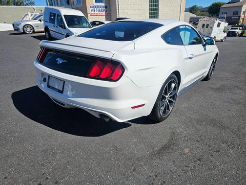 2016 Ford Mustang EcoBoost