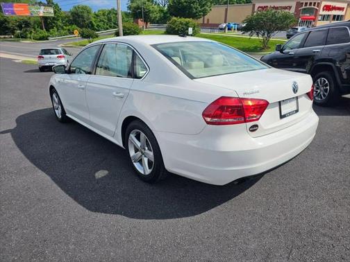 2015 Volkswagen Passat 1.8T Limited Edition