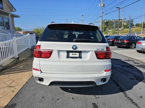 Alpine White 2013 BMW X5 xDrive35i Premium
