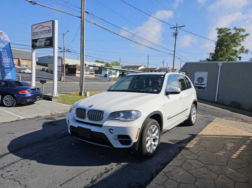 Alpine White 2013 BMW X5 xDrive35i Premium