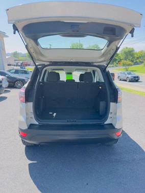 White Gold Metallic 2018 Ford Escape S
