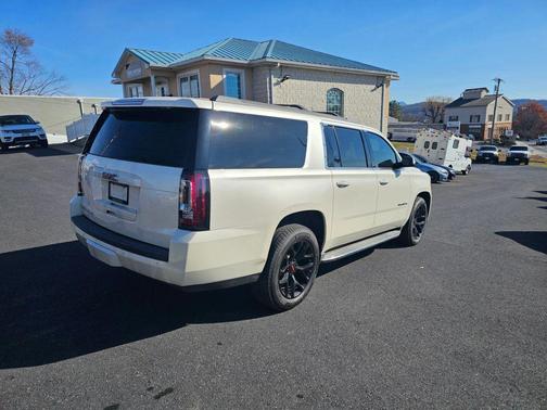 2015 GMC Yukon SLT