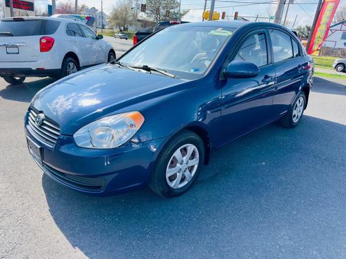 2009 Hyundai Accent SE