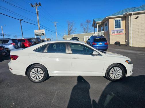 2019 Volkswagen Jetta 1.4T R-Line