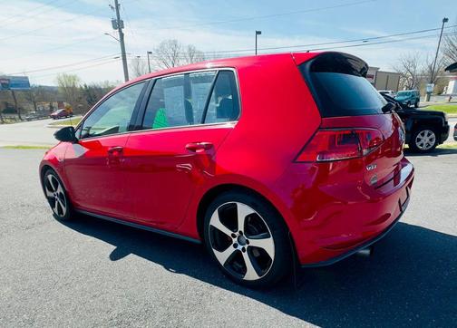 2016 Volkswagen Golf GTI 2.0T S 4-Door