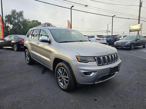 2017 Jeep Grand Cherokee Limited X