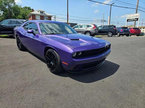 2016 Dodge Challenger SXT