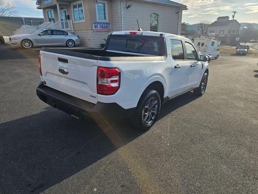 2022 Ford Maverick XLT