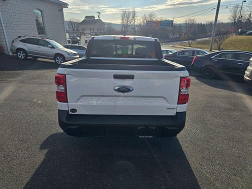 2022 Ford Maverick XLT