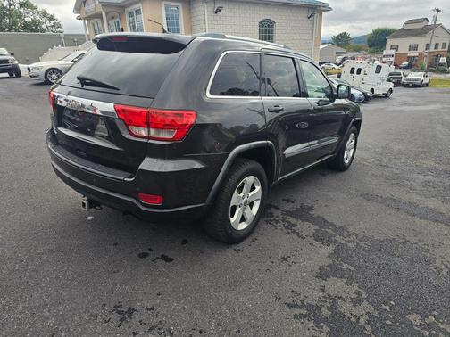 2011 Jeep Grand Cherokee Laredo
