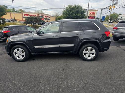 2011 Jeep Grand Cherokee Laredo