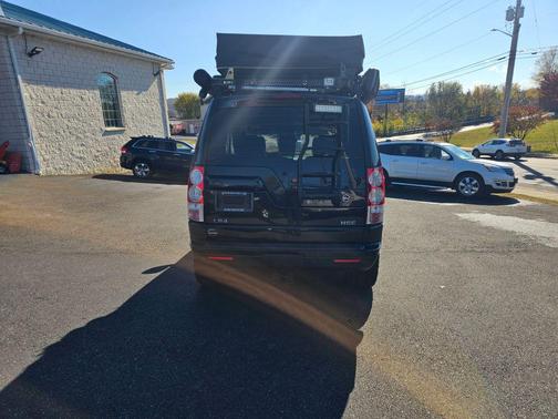 2016 Land Rover LR4 Base