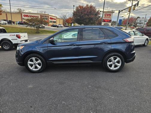 2017 Ford Edge SE