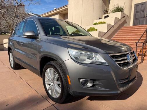 2009 Volkswagen Tiguan SE