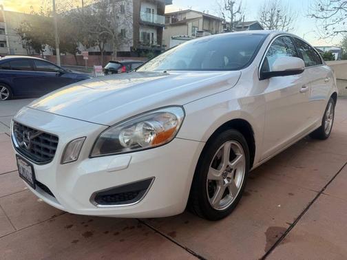 2012 Volvo S60 T5