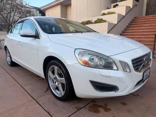 2012 Volvo S60 T5