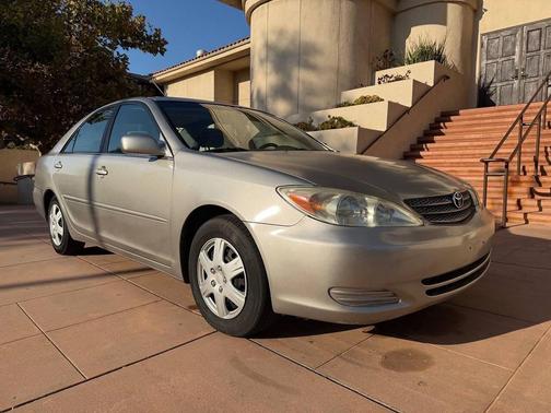 2002 Toyota Camry LE