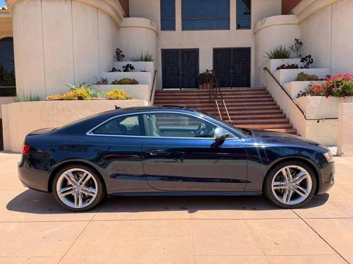 Deep Sea Blue Pearl Effect 2008 Audi S5 4.2 quattro