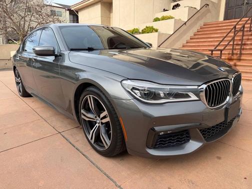 2018 BMW 750 I
