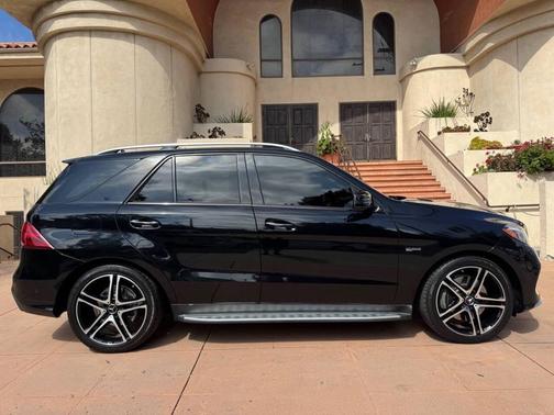 Black 2018 Mercedes-Benz AMG GLE 43 Base 4MATIC