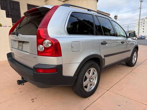 2005 Volvo XC90 2.5T