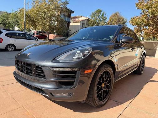 2017 Porsche Macan GTS