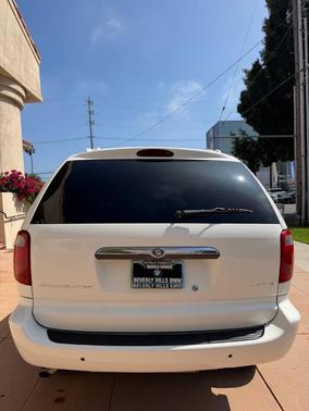 2003 Chrysler Town & Country Limited