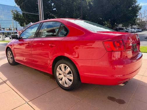 2014 Volkswagen Jetta Auto SE