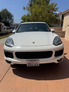 White 2016 Porsche Cayenne Cayenne