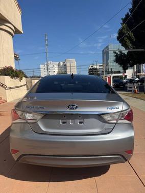 Pewter Gray Metallic 2015 Hyundai SONATA Hybrid Limited