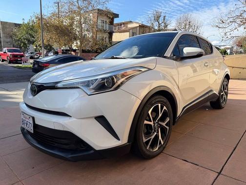 2018 Toyota C-HR XLE
