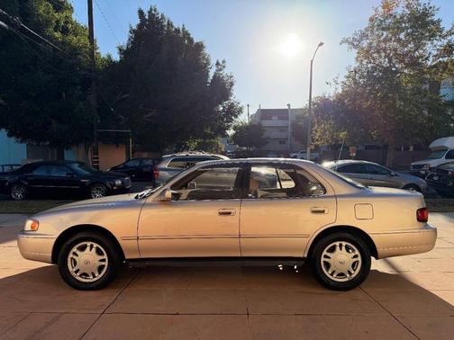 1995 Toyota Camry LE V6