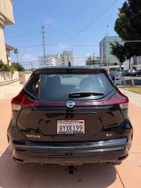 Super Black 2021 Nissan Kicks SV