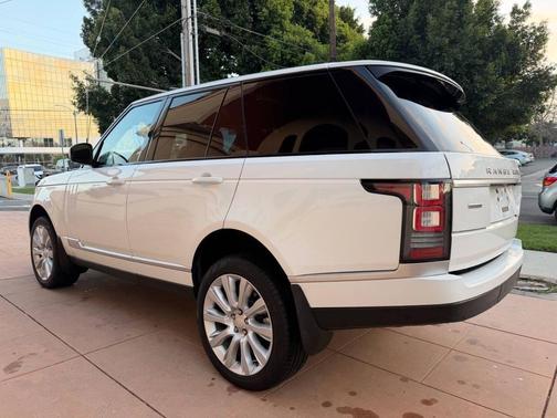 Fuji White 2015 Land Rover Range Rover 5.0L Supercharged