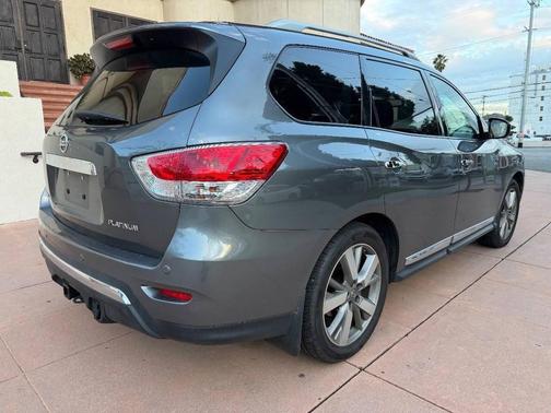 2016 Nissan Pathfinder Platinum