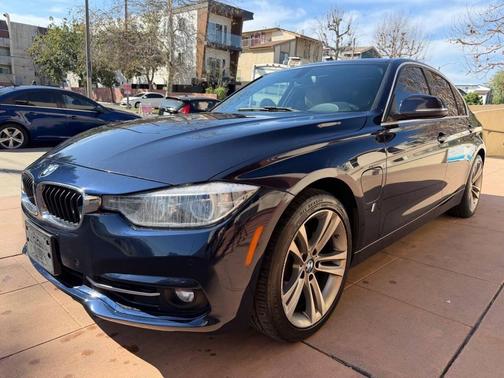 2017 BMW 330e iPerformance