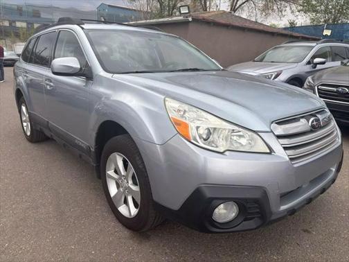 2013 Subaru Outback 2.5i Premium