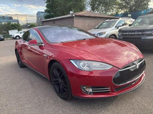 2016 Tesla Model S 90D
