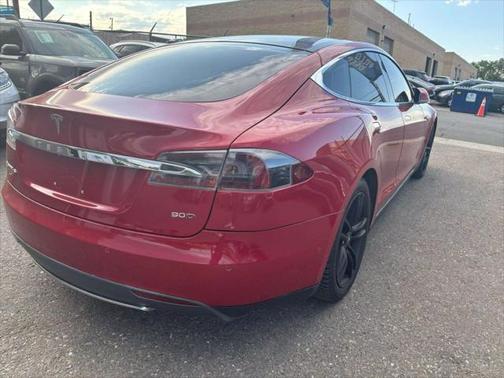 2016 Tesla Model S 90D