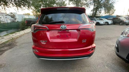 2017 Toyota RAV4 XLE